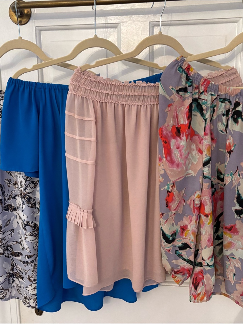 4 off Shoulder Blouses like new 💞